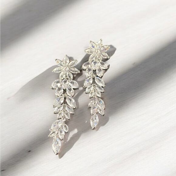 Cubic Zirconia Fancy Necklace & Earring Set  Wedding Prom NIB - Picture 3 of 7